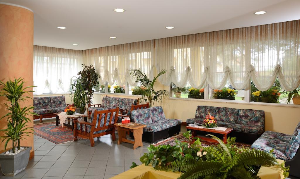 Hotel Acacia
